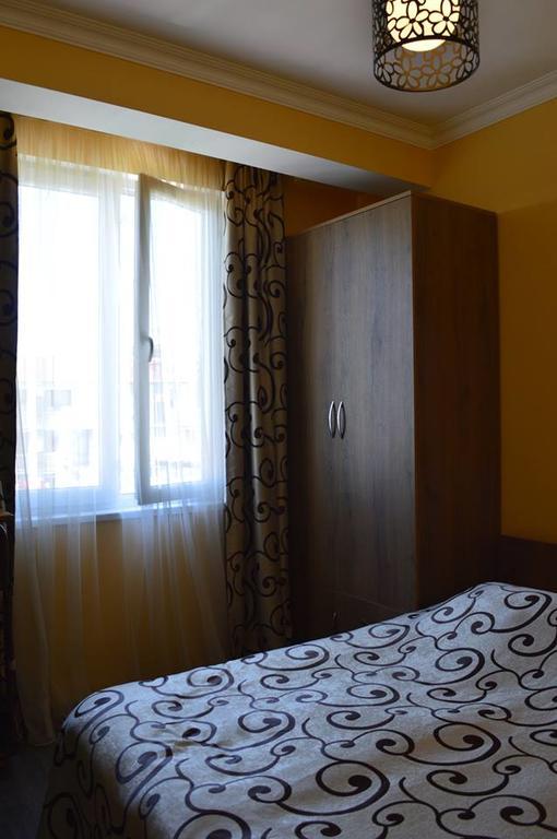 Apartment Near Park 36 Batumi Exterior foto