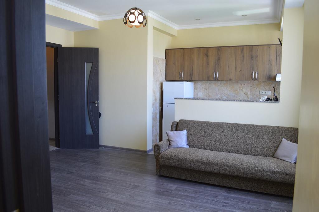 Apartment Near Park 36 Batumi Exterior foto